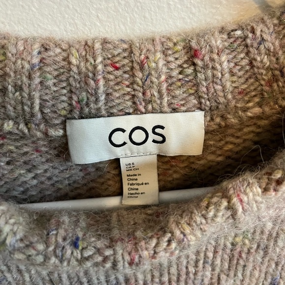 Cos sweater, size small, stunning colour - Picture 4 of 5